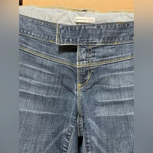 Gap Maternity 1969 Flared Jeans - Picture 15 of 15